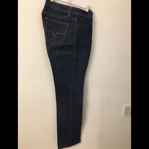 Kimes Ranch Betty jeans size 12/36